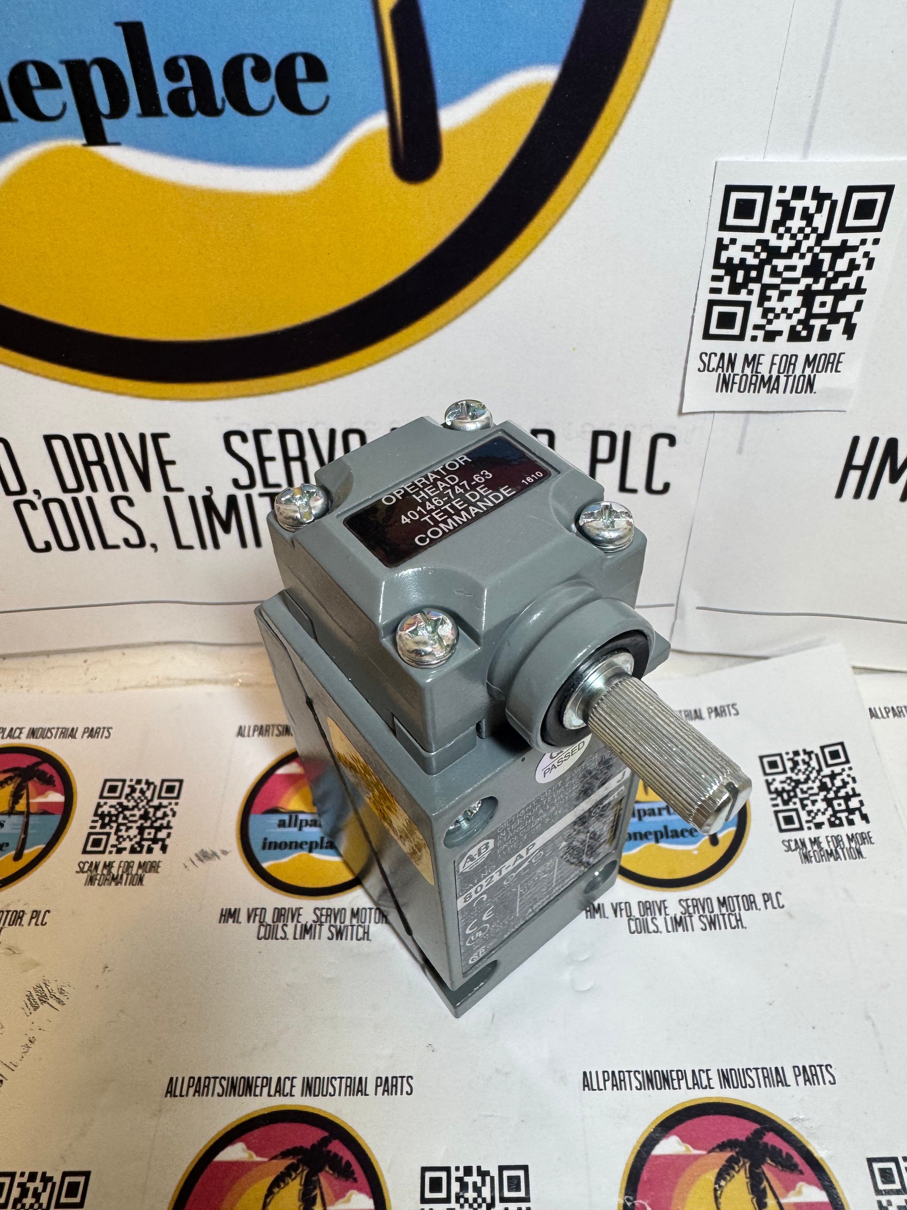 ALLEN BRADLEY 802T-AP J LIMIT SWITCH SER J 802TAPJ OILTIGHT 4 Circuits 802T