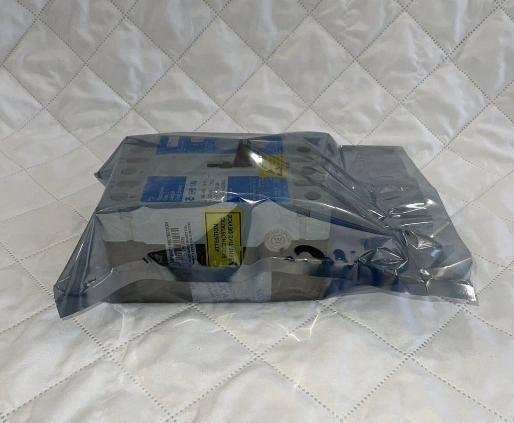 Westinghouse EHD3100 100 Amp 3 Pole 480 SNT1RP08K 120 Shunt Trip Circuit Breaker