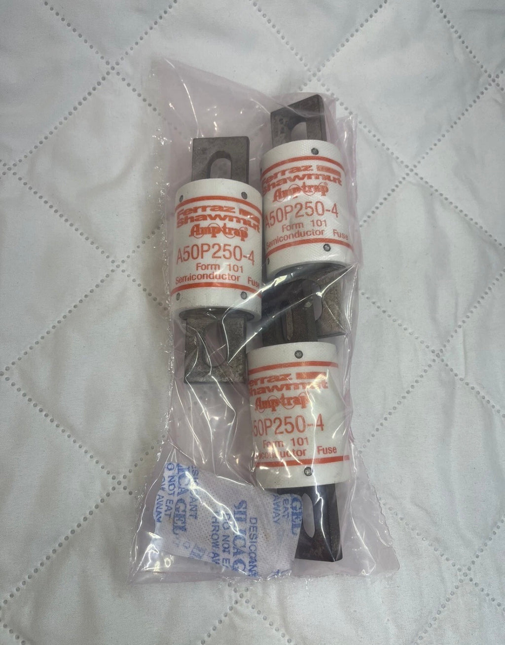 MERSEN A50P250-4  A50P2504 NEW NO BOX SEALED Kit 3 Pcs