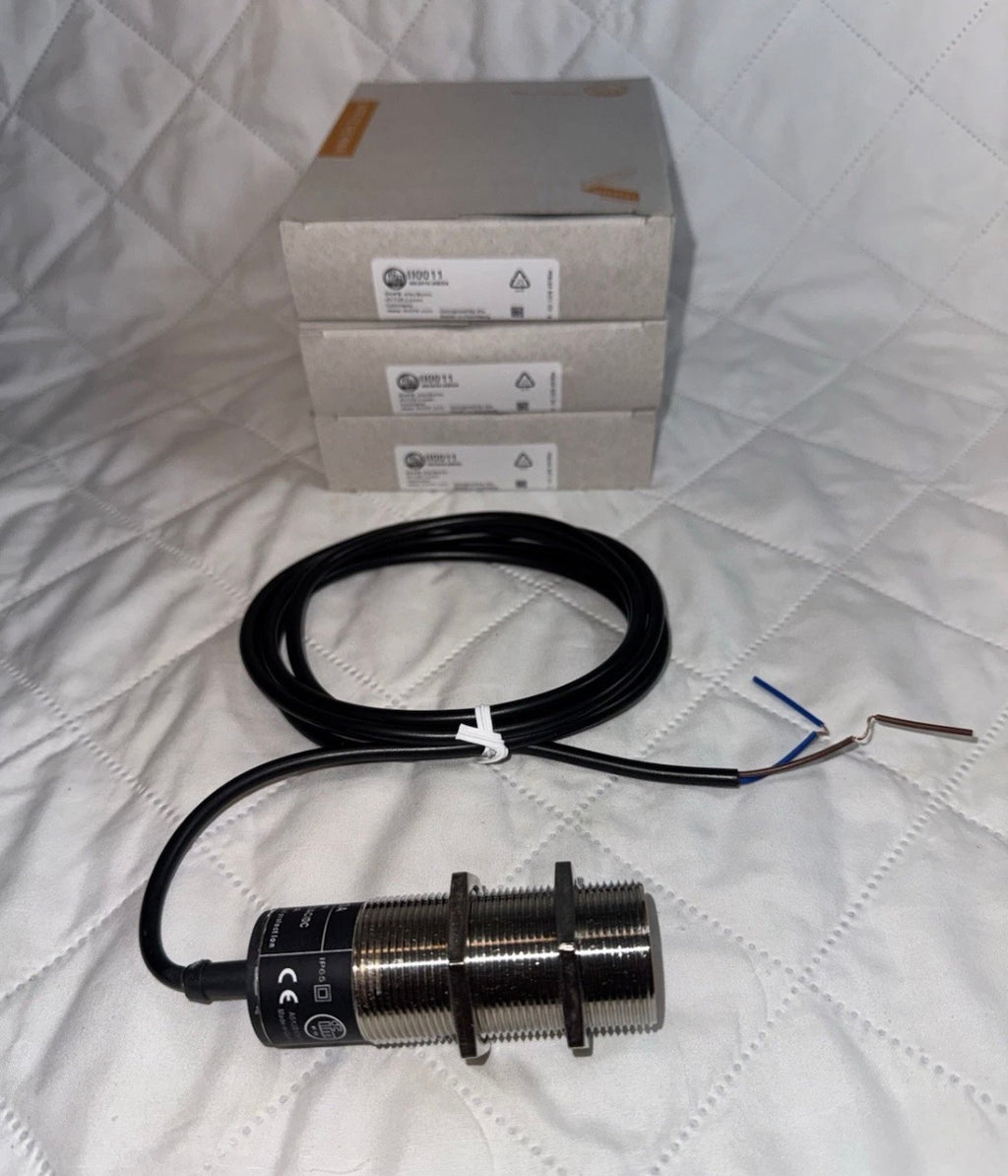 IFM EFECTOR Sensor Inductive II0011 IIA0011-ABOA SL -100AKRT 20-250VAC/DC 10mm