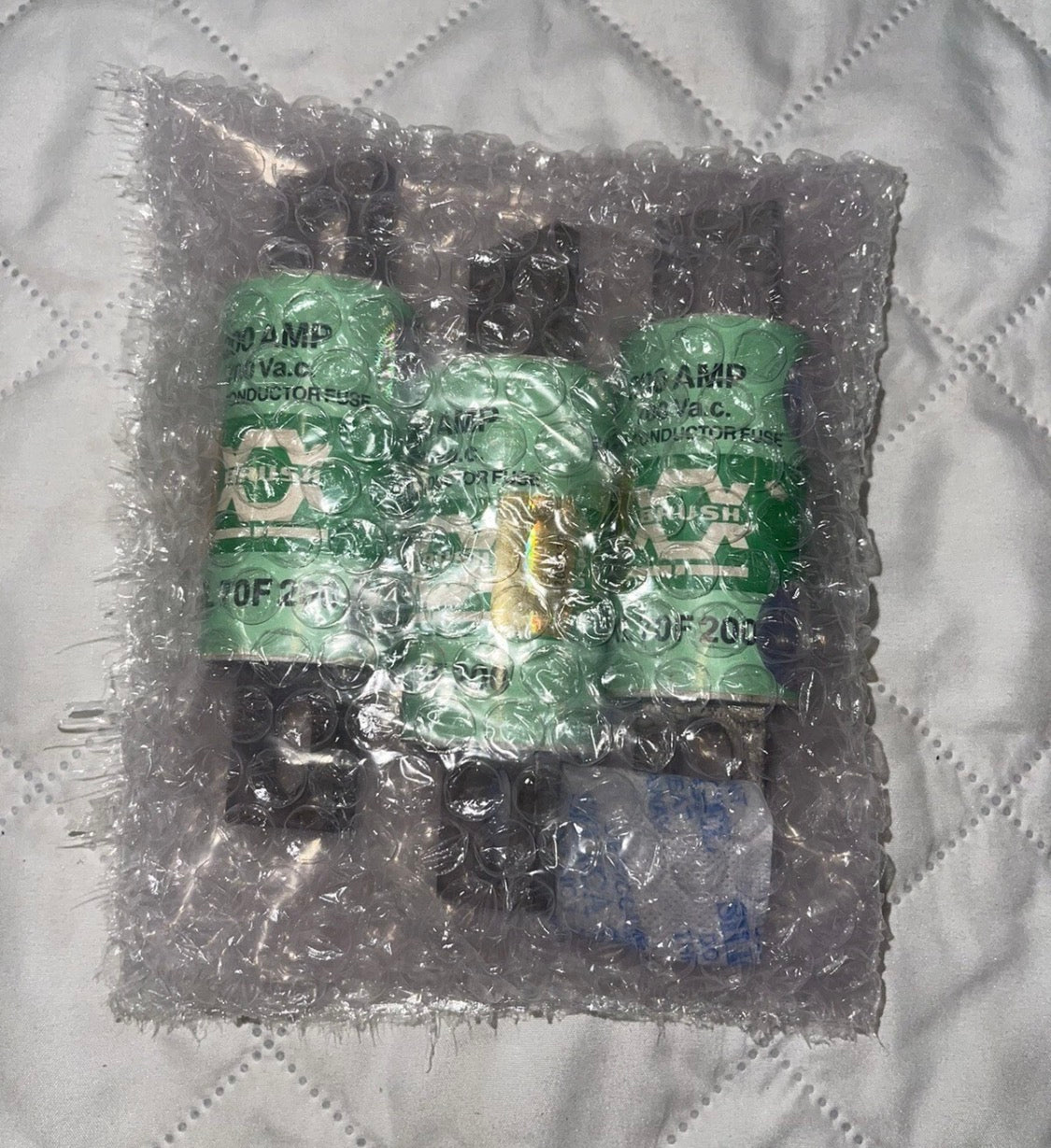 Kit 3 pcs Brush XL70F200 New No Box Lot Of 3 200A 700V Semi Conductor Fuses A76