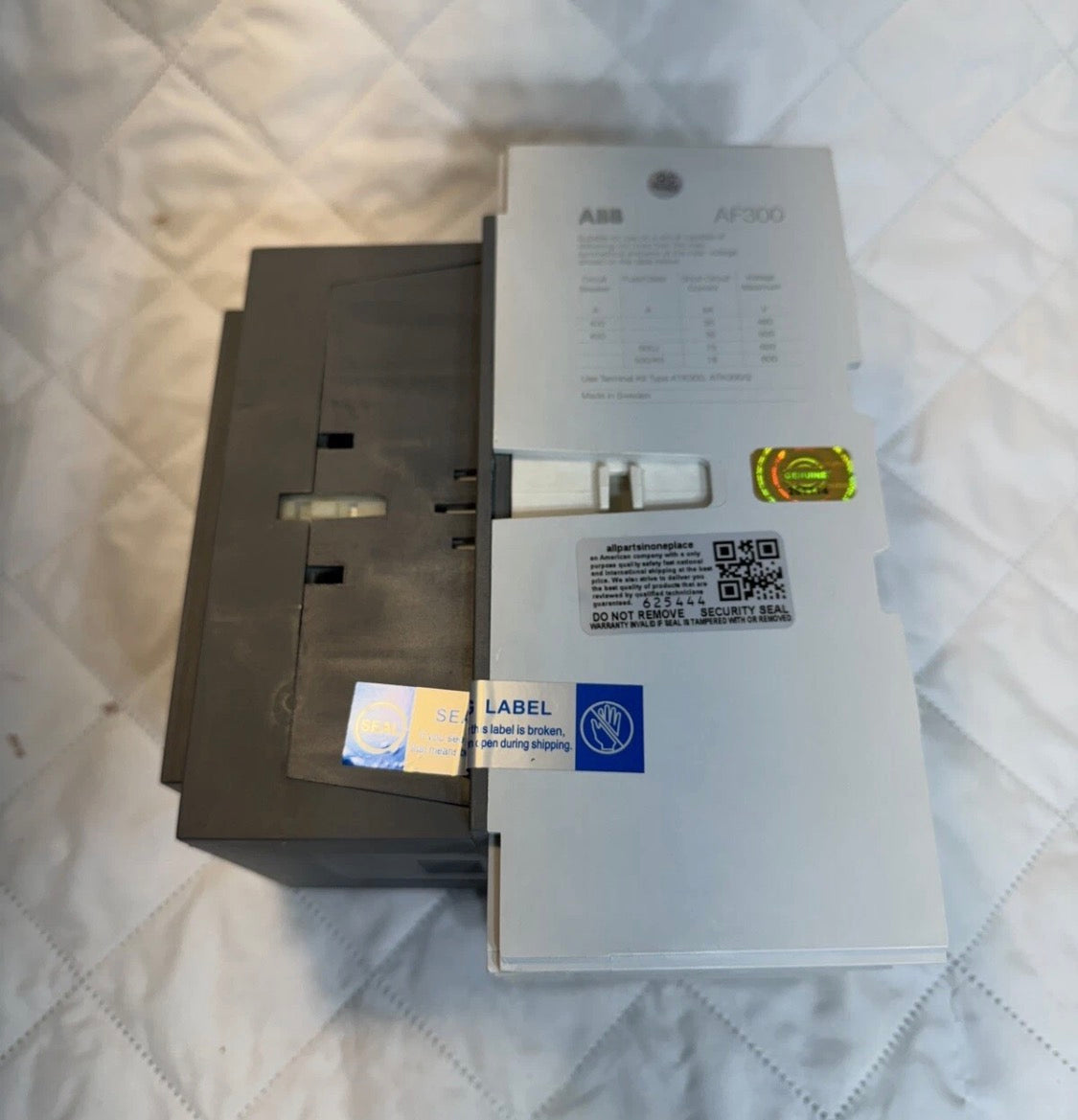 AF300-30-11 ABB 100-250 Volt AC/DC Contactor Refurbished 1SFL557001R7011