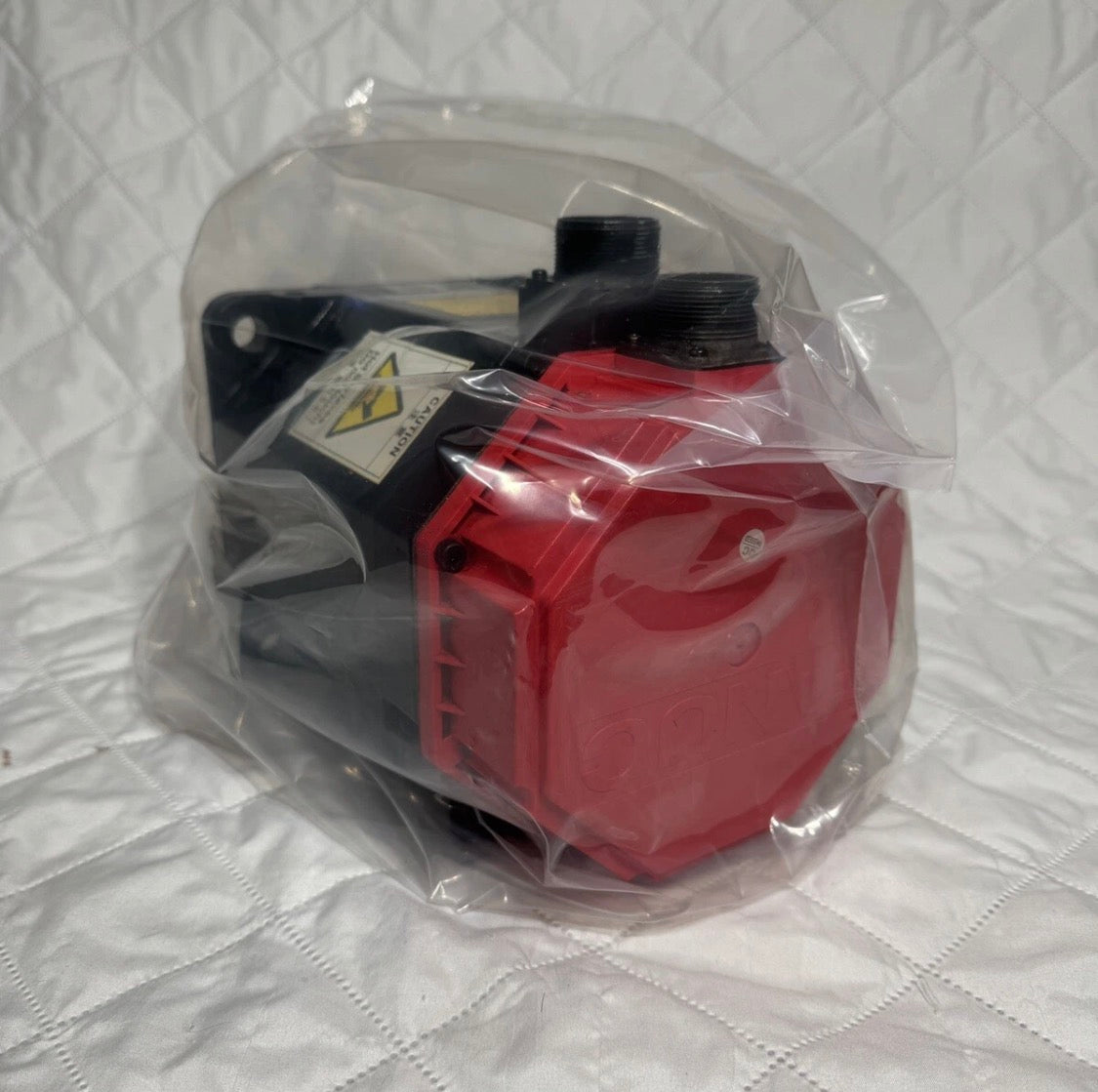 Fanuc A06B-0141-B075 AC MOTOR AC12/2000 1.0 Kw 2.5 A 257V B-65142E
