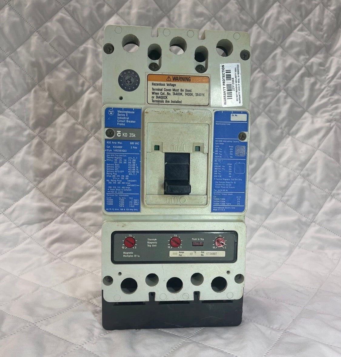 HKD3400F Cutler Hammer Circuit Breaker with KT3400T Trip Unit Priority Mail