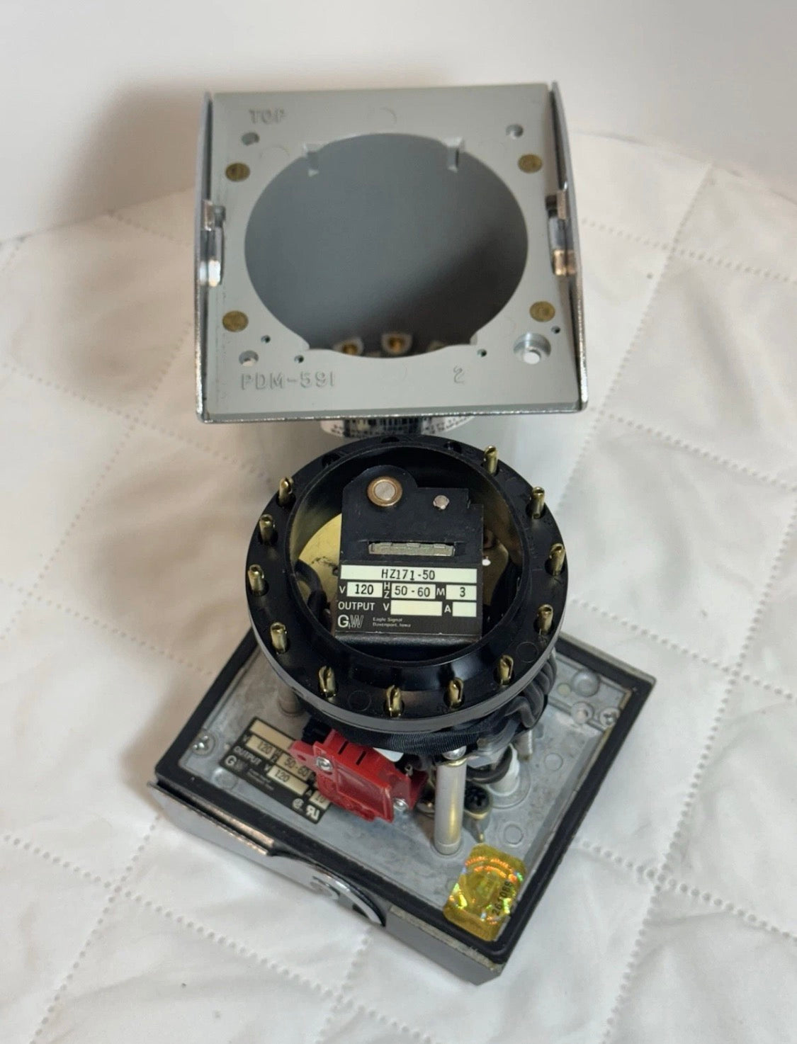 EAGLE SIGNAL CONTROLS TIMERS HZ171A6 UNMP Time Range 0/12 Seconds 120 Vac
