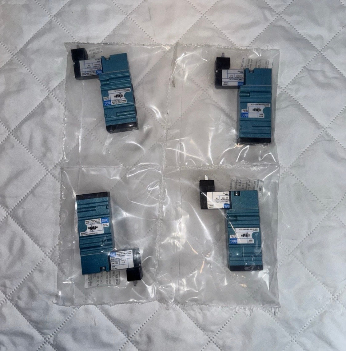 Kit 4 Pcs 52A-13-00A-GM-GDFO-1TJ MAC Solenoid Valve