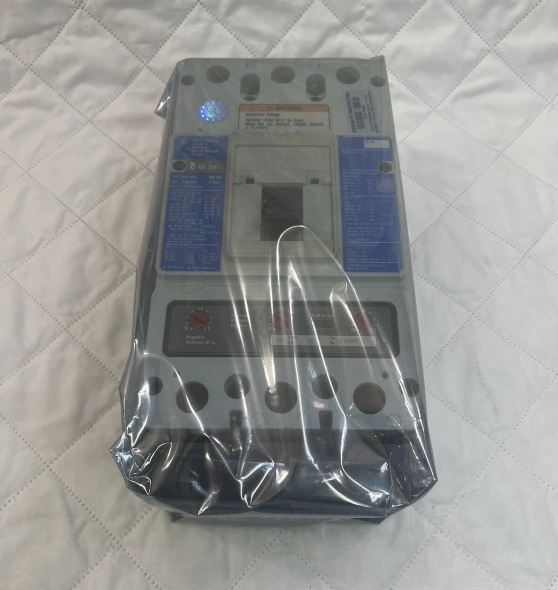 HKD3400F Cutler Hammer Circuit Breaker with KT3400T Trip Unit Priority Mail