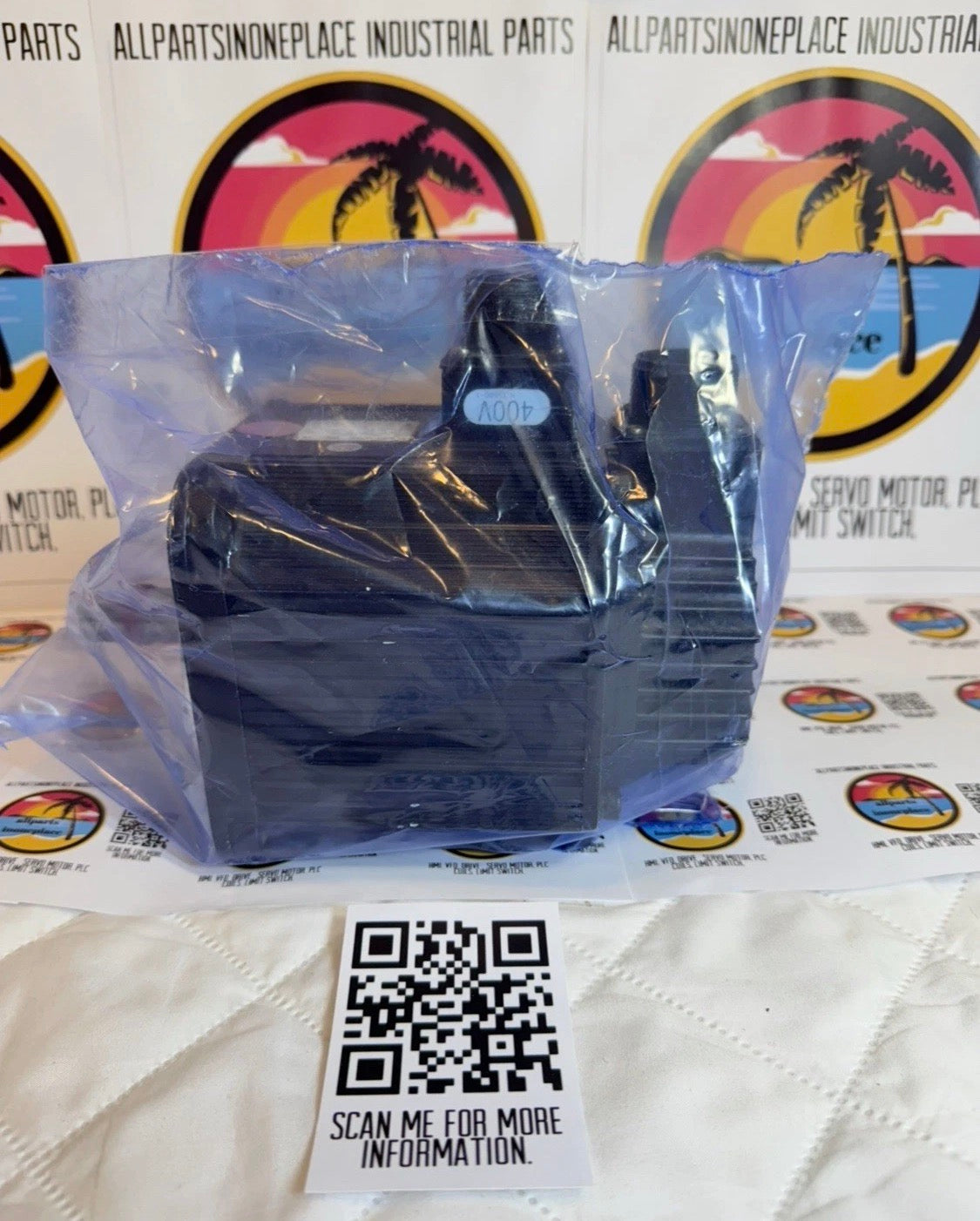 YASKAWA SGMGH-09DCA61 AC SERVO MOTOR SGMGH09DCA61 850 W 5.39 N-m 1500 RM 400 V
