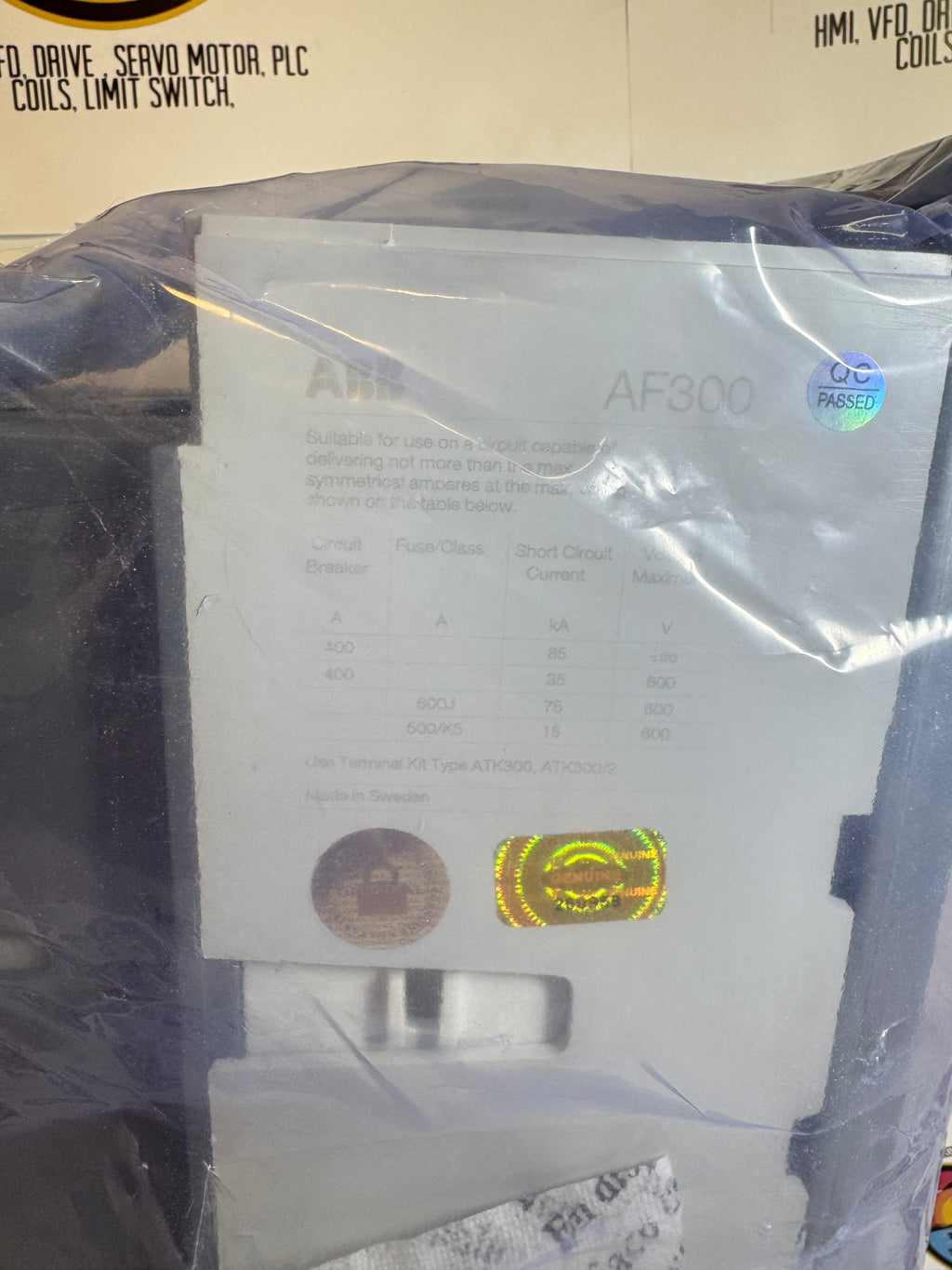 AF300-30-11 ABB 220/690 Volt AC/DC Contractor AF300-30 48/130 VOLT DC 500 AMP